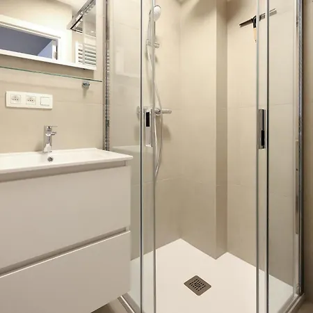 1 Bedroom In Daire *