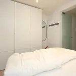 Apartment 1 Bedroom In *